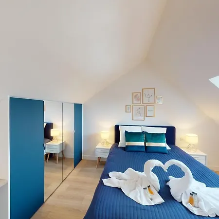 Paris House Semesterbostad *