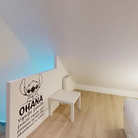 Paris House Semesterbostad *